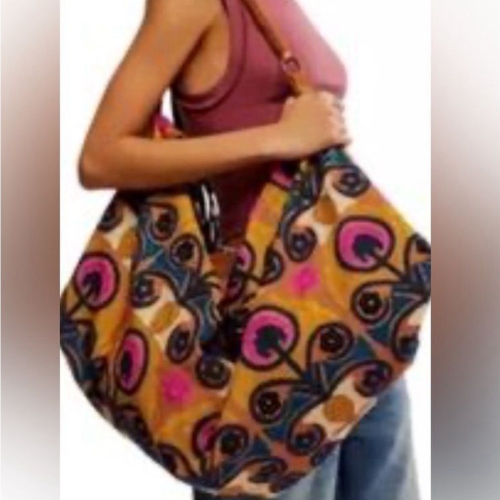 Gorgeous, Free People Hypnotized Slouchy Tote❤️ NWOT - Picture 12 of 12